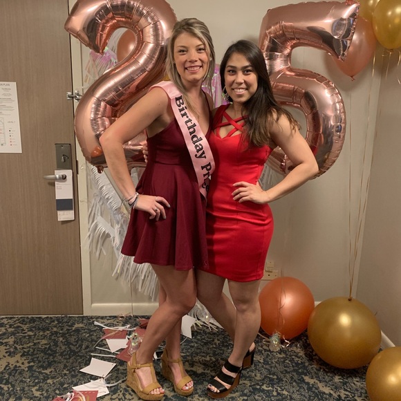 Mint Condition Guess red dress - Picture 7 of 7